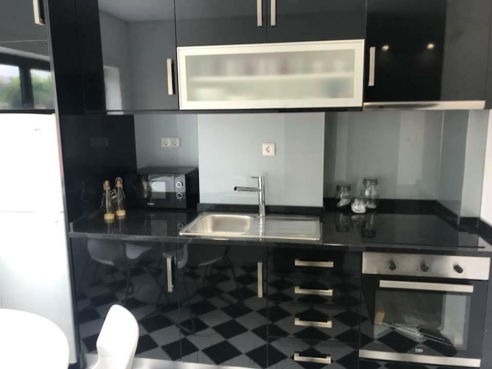 Prestige Apartment อามารังติ ภายนอก รูปภาพ