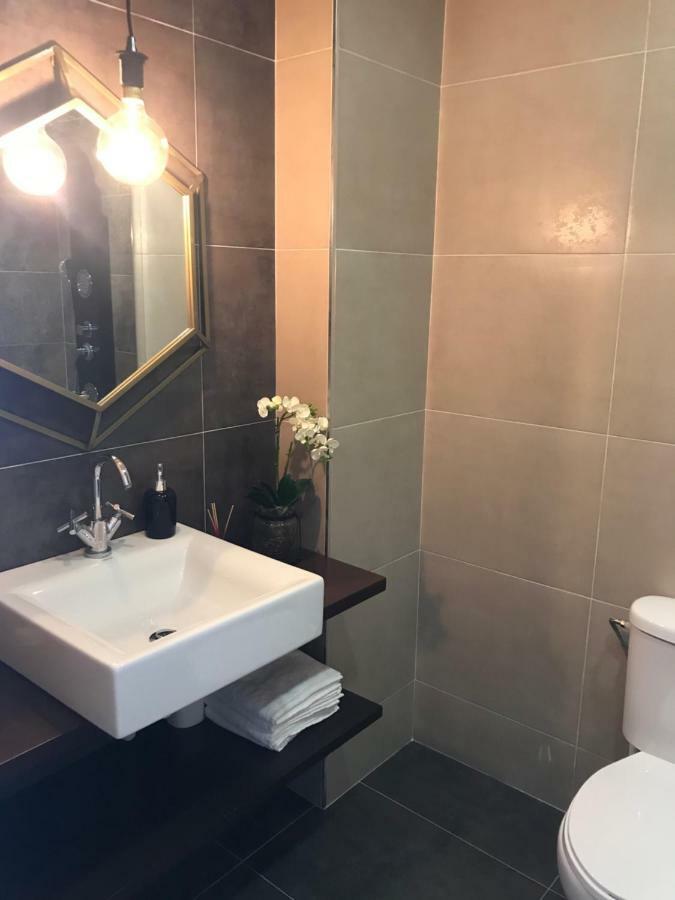 Prestige Apartment อามารังติ ภายนอก รูปภาพ