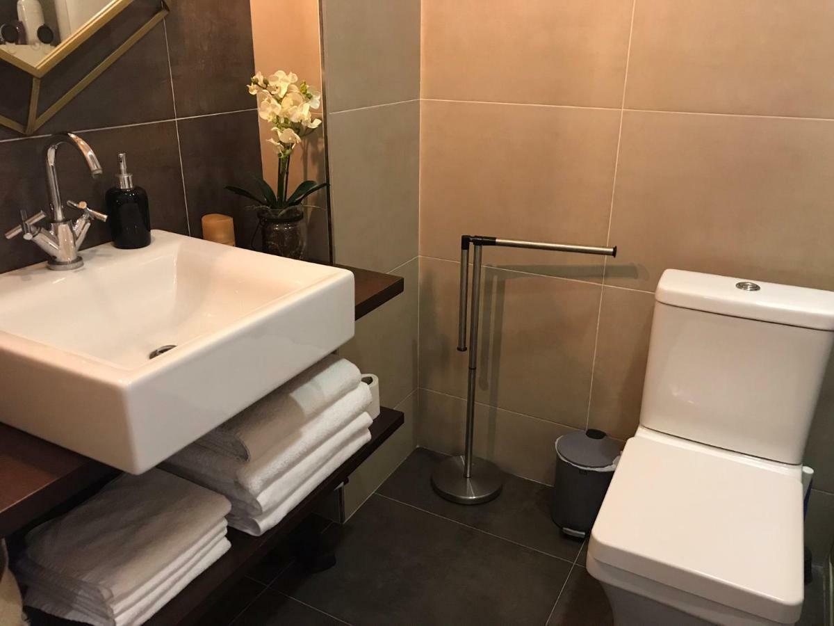 Prestige Apartment อามารังติ ภายนอก รูปภาพ